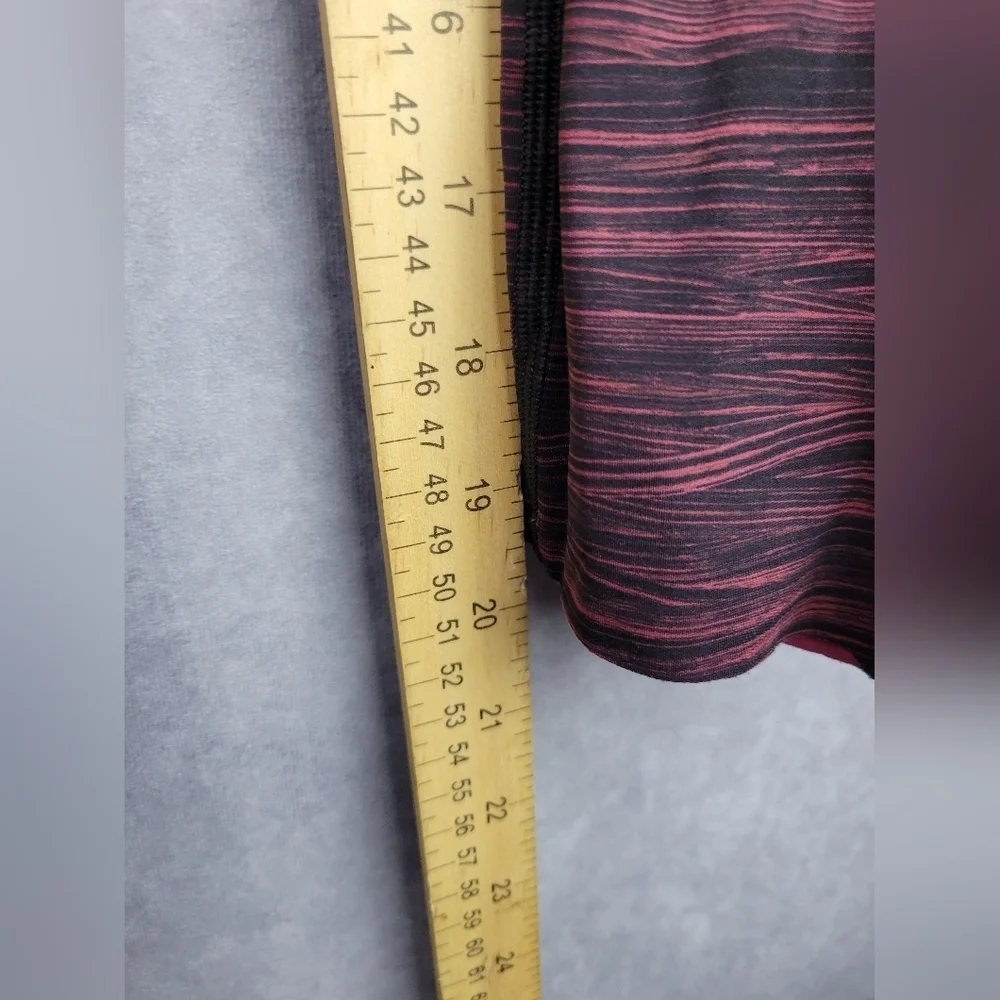 LULULEMON‎ red run the day crop legging Women's Size 8